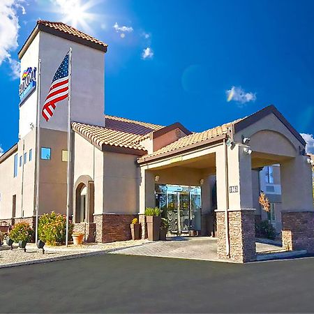 Hotel Baymont By Wyndham Barstow Historic Route 66 Esterno foto