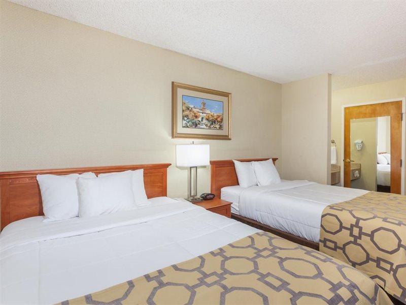 Hotel Baymont By Wyndham Barstow Historic Route 66 Esterno foto