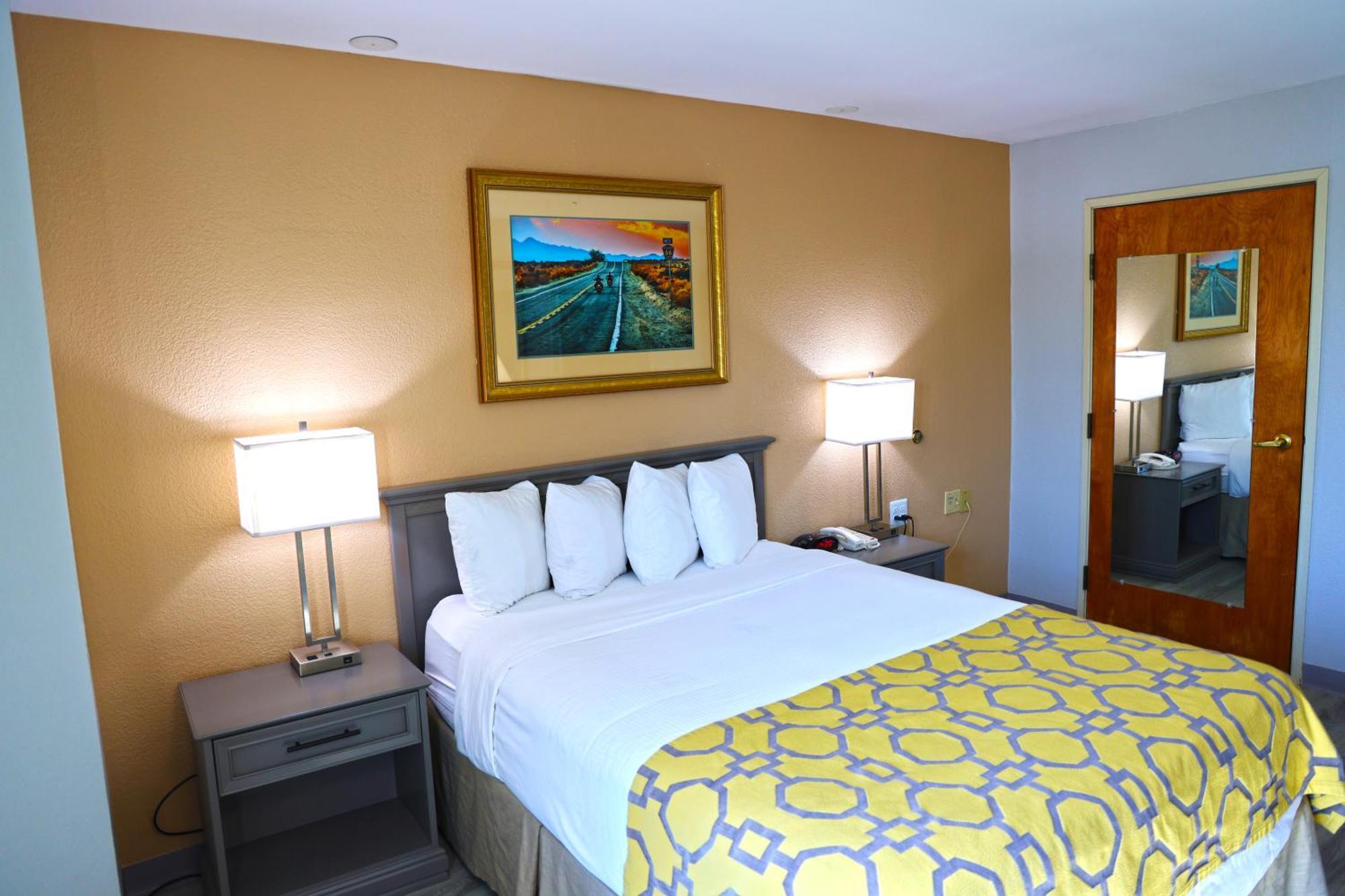 Hotel Baymont By Wyndham Barstow Historic Route 66 Esterno foto