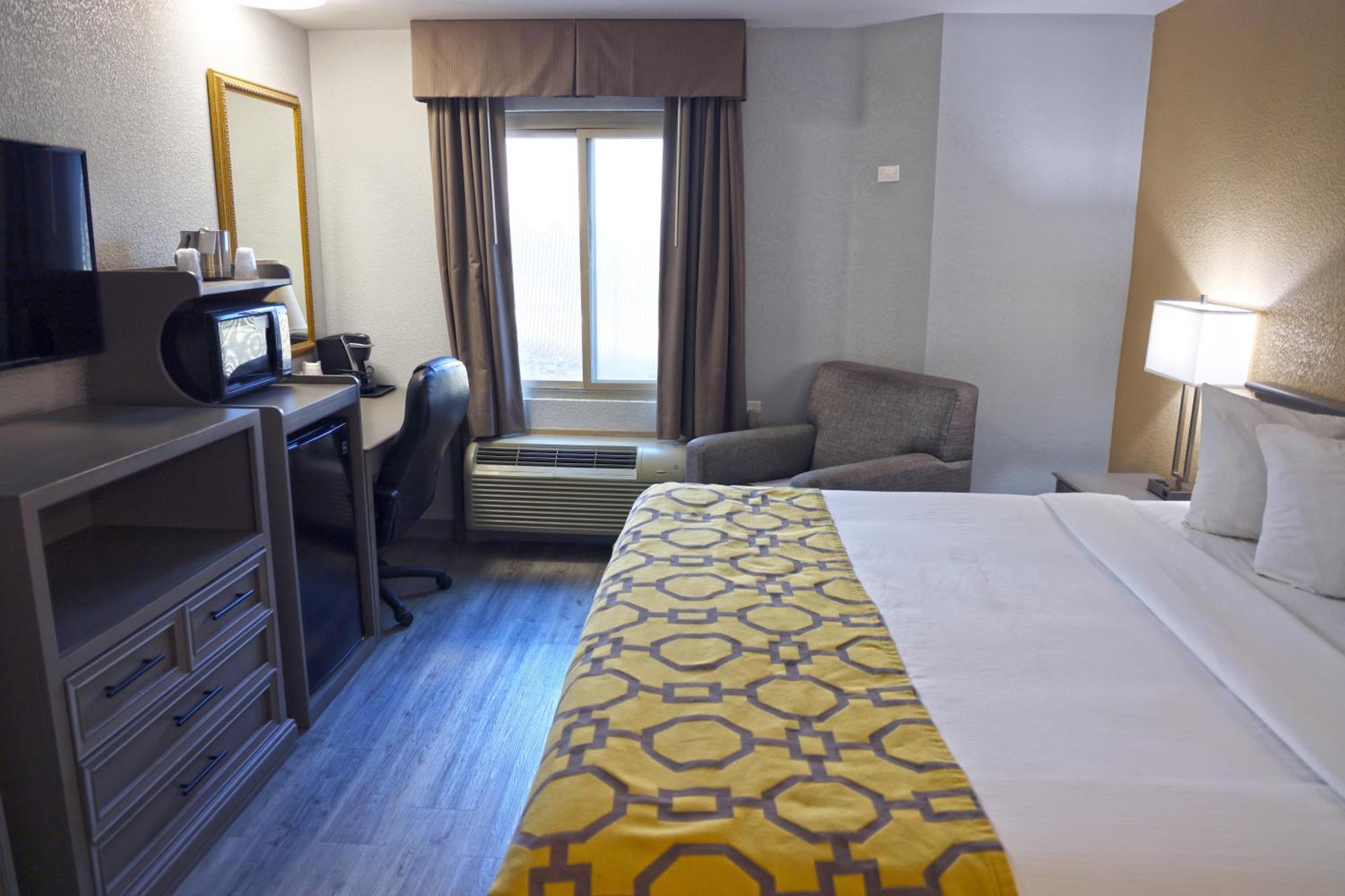 Hotel Baymont By Wyndham Barstow Historic Route 66 Esterno foto