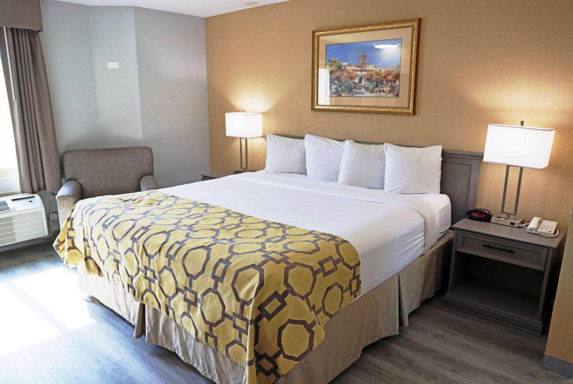 Hotel Baymont By Wyndham Barstow Historic Route 66 Esterno foto