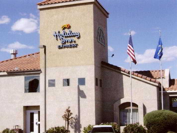 Hotel Baymont By Wyndham Barstow Historic Route 66 Esterno foto
